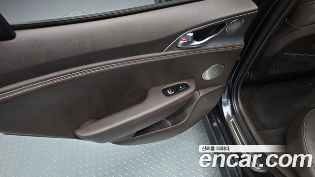 Kia Stinger 2018 — photo 15
