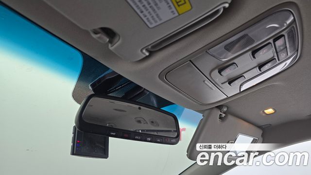 Kia Canival 2020 — photo 19