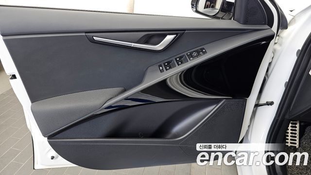 Kia Niro 2022 — photo 14