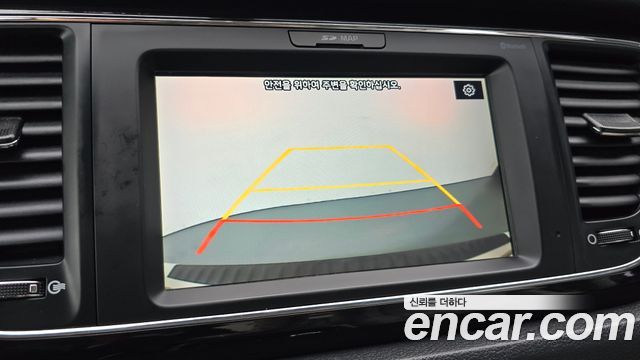 Kia Canival 2019 — photo 23