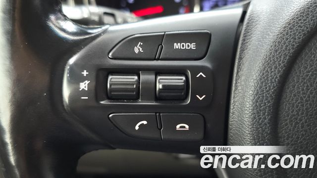 Kia Canival 2019 — photo 26