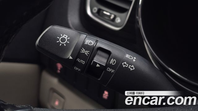 Kia Canival 2019 — photo 32