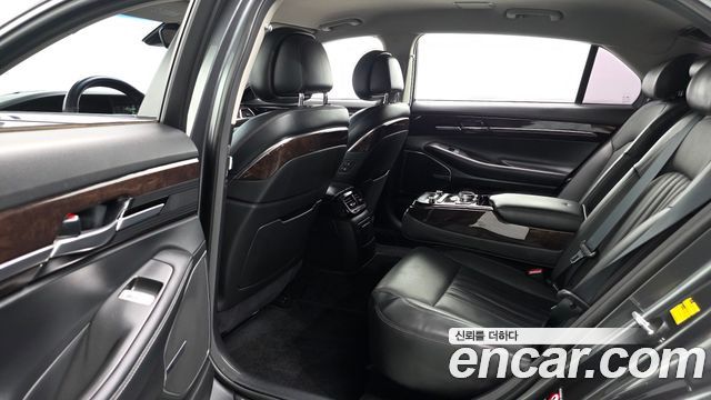 Genesis EQ900 2018 — photo 11