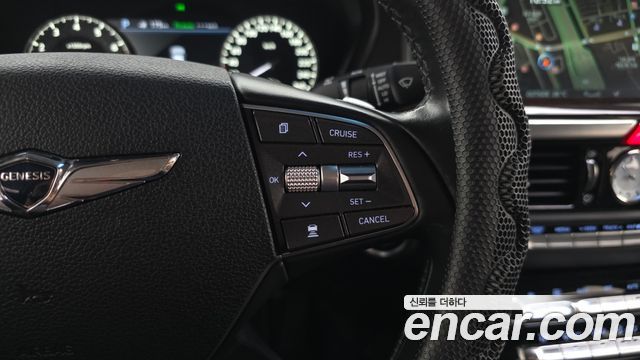 Genesis EQ900 2018 — photo 18