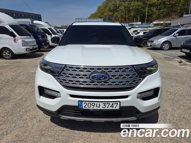 Ford Explorer 2021 — photo 3
