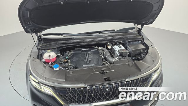 Kia Canival 2022 — photo 6