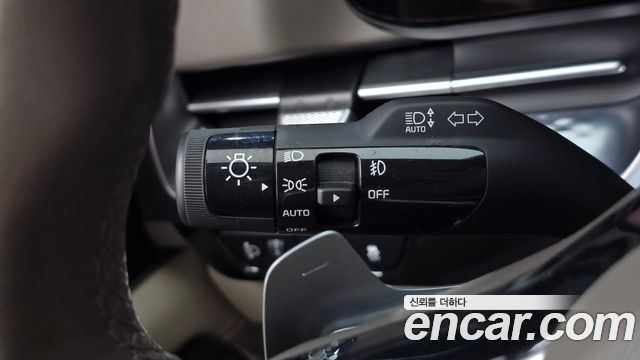 Kia Canival 2022 — photo 35