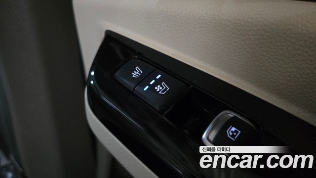 Kia Canival 2022 — photo 37