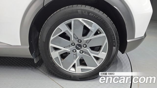 Genesis GV60 2023 — photo 5