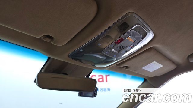 Genesis GV60 2023 — photo 24