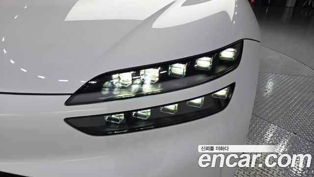 Genesis GV60 2023 — photo 8