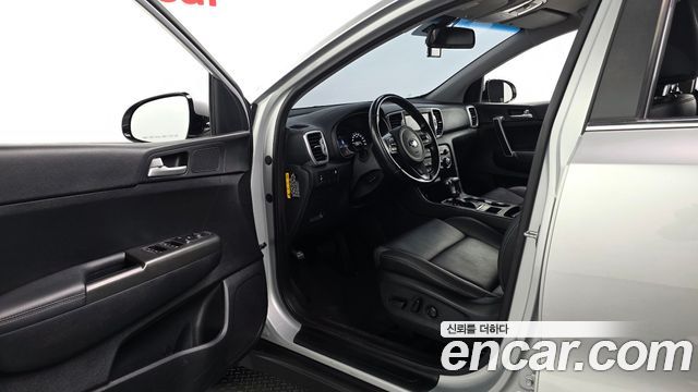 Kia Sportage 2017 — photo 10