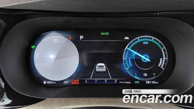 Kia K5 2023 — photo 8