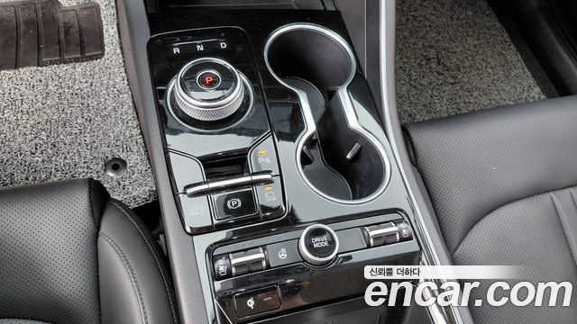 Kia K5 2023 — photo 9
