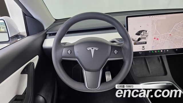 Tesla Model Y 2022 — photo 13