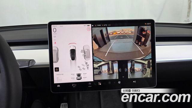 Tesla Model Y 2022 — photo 14