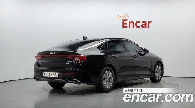 Kia K5 2023 — photo 2