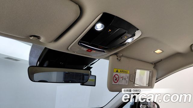 Kia K5 2023 — photo 16