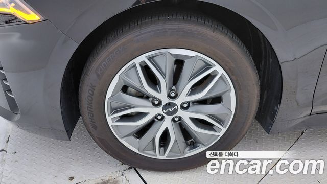 Kia K5 2023 — photo 5