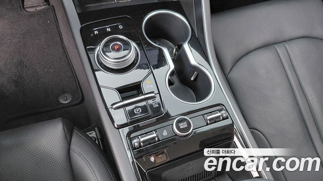 Kia K5 2023 — photo 9
