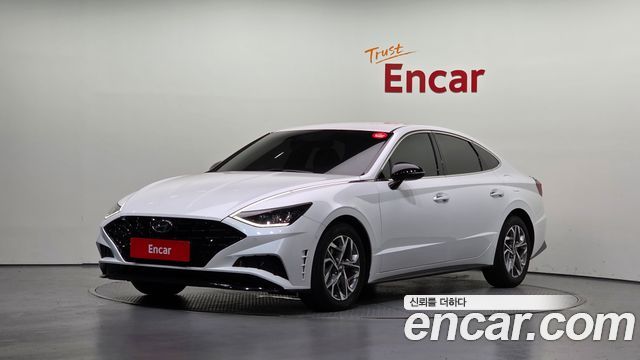 Hyundai Sonata 2022 — photo 1