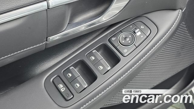 Hyundai Sonata 2022 — photo 18