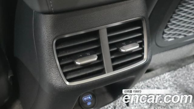 Hyundai Sonata 2022 — photo 29
