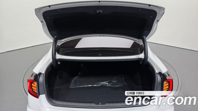 Hyundai Sonata 2022 — photo 31