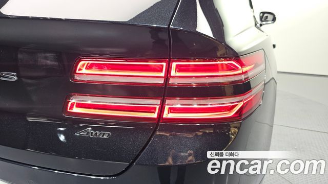 Genesis GV80 2022 — photo 9