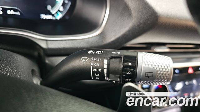 Genesis GV80 2022 — photo 27