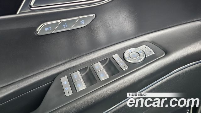 Genesis GV80 2022 — photo 28