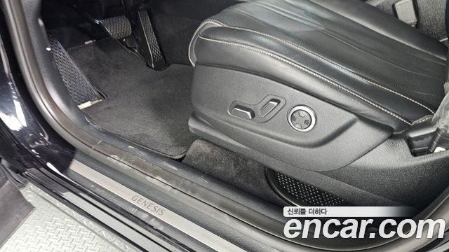 Genesis GV80 2022 — photo 32