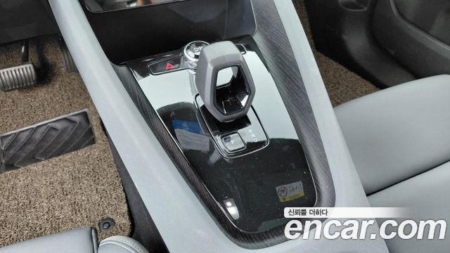 Polestar Polestar 2 2023 — photo 9