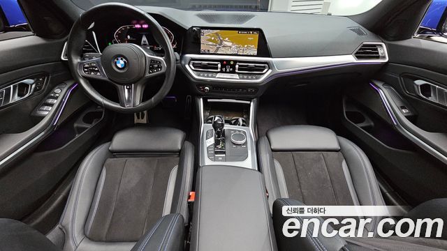 BMW 3-Series 2021 — photo 10