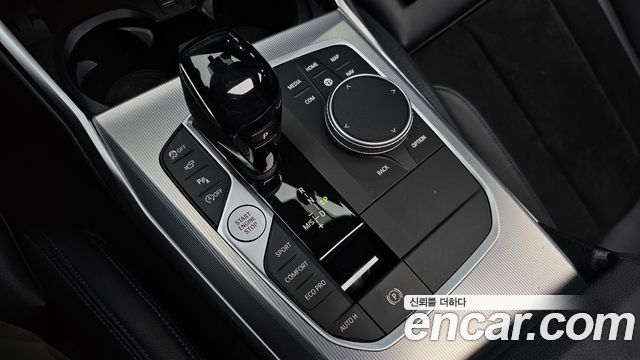 BMW 3-Series 2021 — photo 12