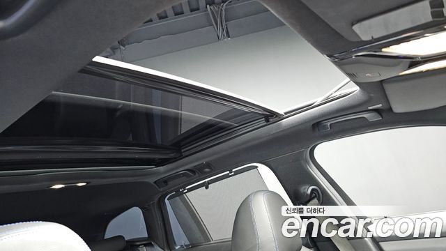 BMW 3-Series 2021 — photo 25