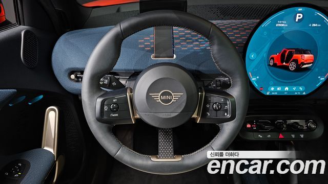 Mini Aceman 2025 — photo 18