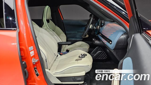 Mini Aceman 2025 — photo 16