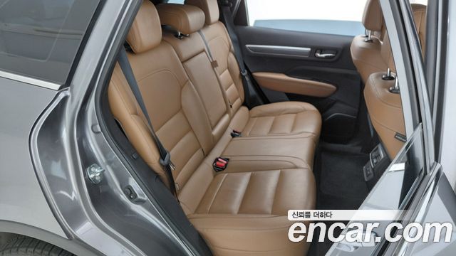 Renault Korea QM6 2023 — photo 11