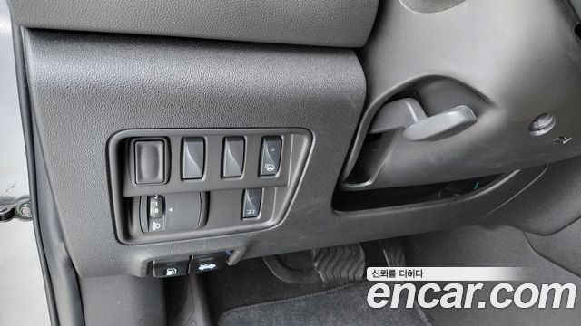 Renault Korea QM6 2023 — photo 19