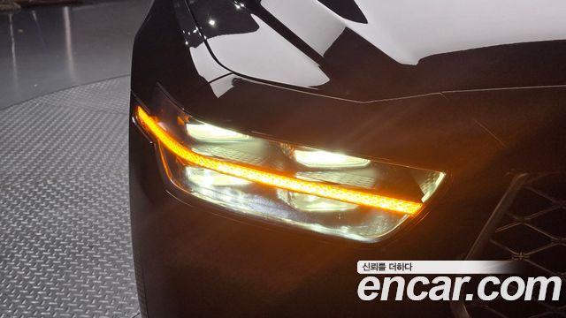 Genesis G90 2019 — photo 8