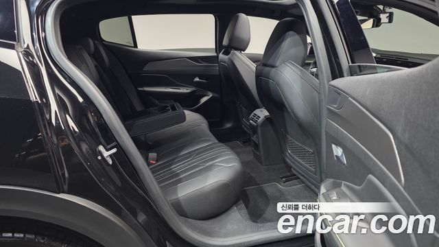 Peugeot 408 2025 — photo 18