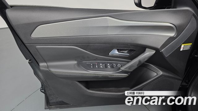 Peugeot 408 2025 — photo 14