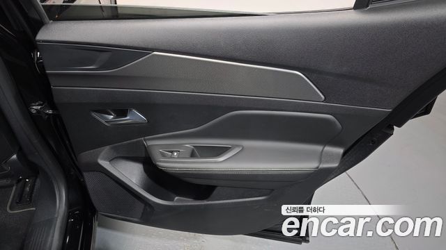 Peugeot 408 2025 — photo 15