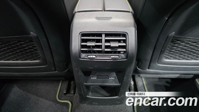 Peugeot 408 2025 — photo 32