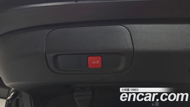 Peugeot 408 2025 — photo 33