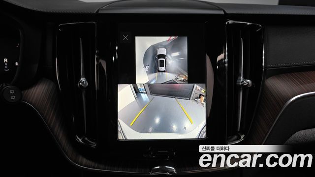 Volvo XC60 2024 — photo 14