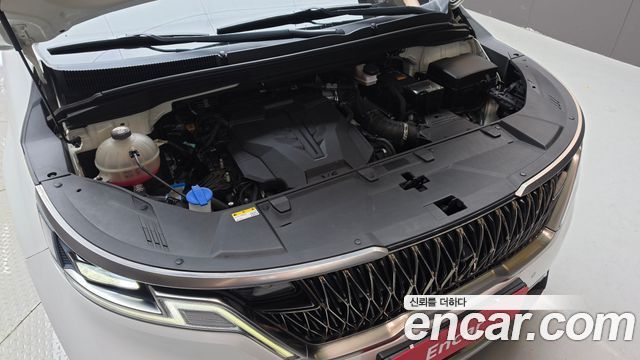 Kia Canival 2023 — photo 6