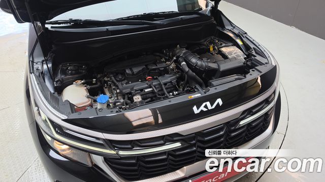 Kia Seltos 2023 — photo 6