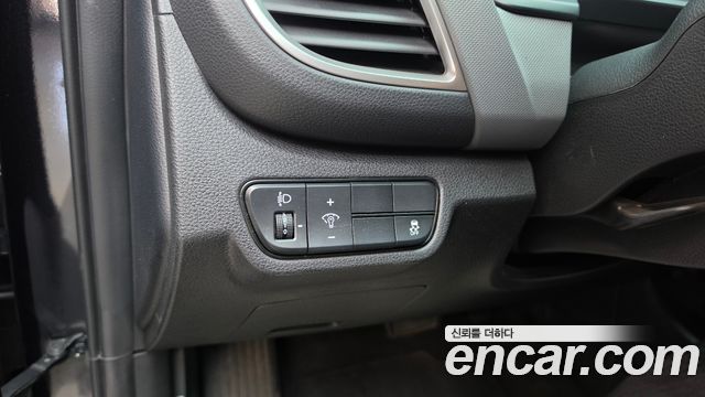 Kia Seltos 2023 — photo 28